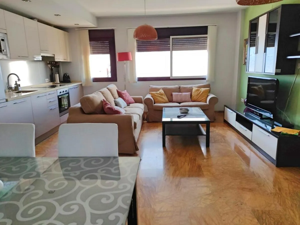 Amplio y Moderno Apartamento Lorenzo Ferreira Córdoba España